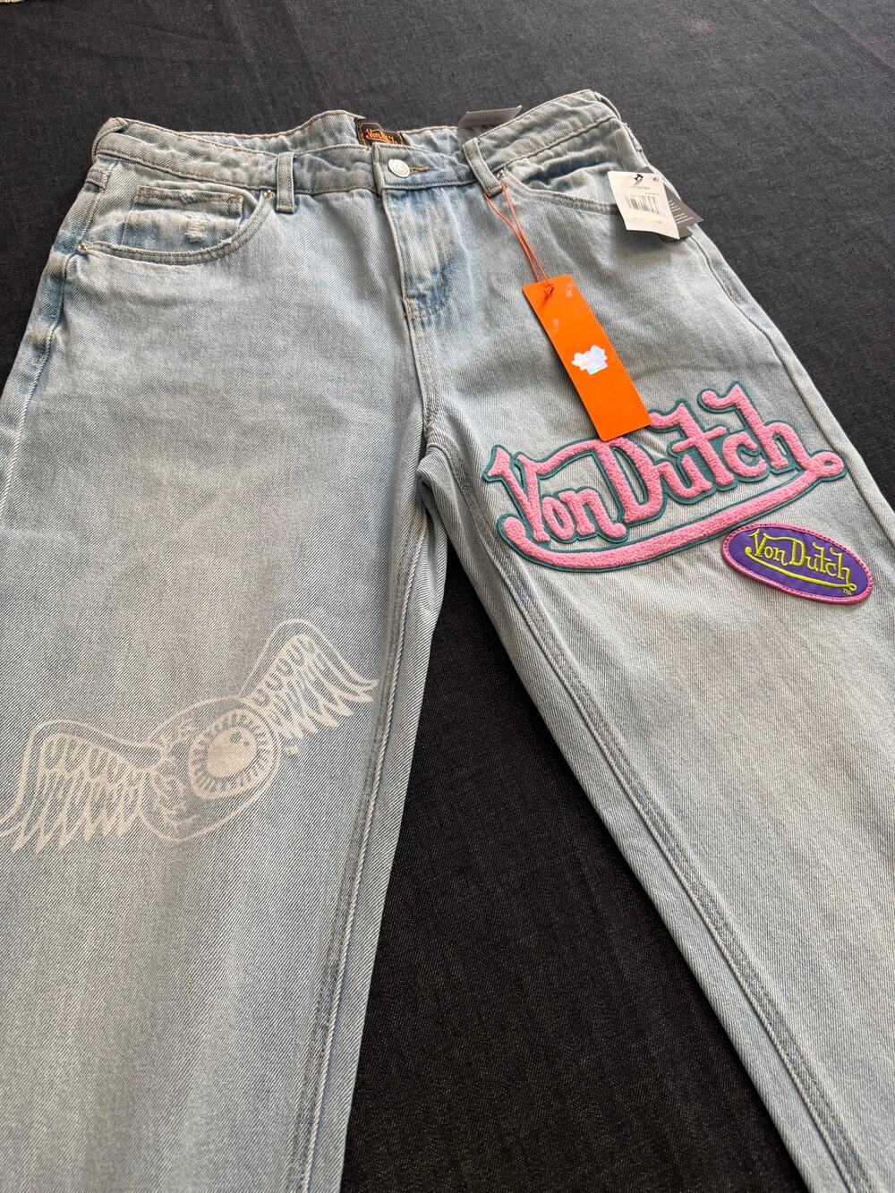 NWT Von Dutch Patched Low Rise Straight Leg Jeans Light Wash 34x32